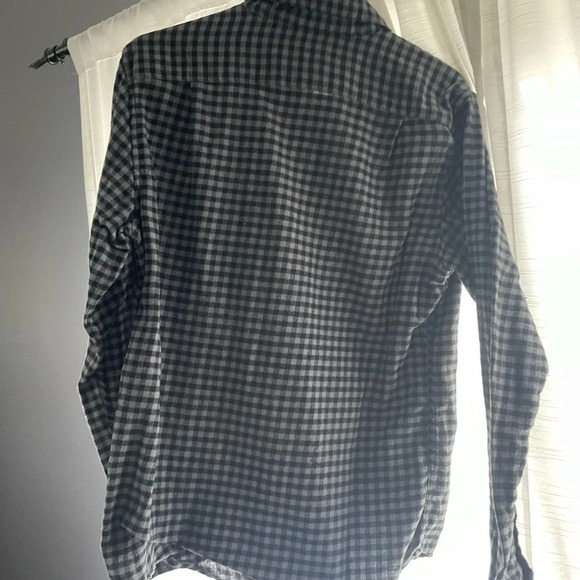 Men’s medium Goodfellow & Co. long sleeve button down shirt - Picture 2 of 4